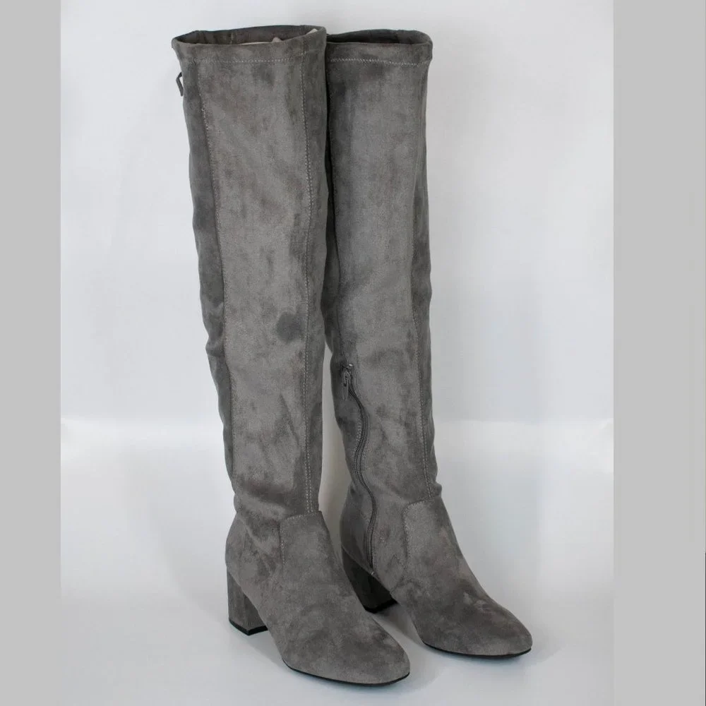 Sugar‎ Women's Gray Cushioned Ollie Almond Toe Block Heel Boots
